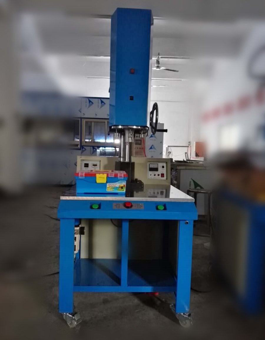 15K3200W超聲波塑焊機(jī)塑焊機(jī)